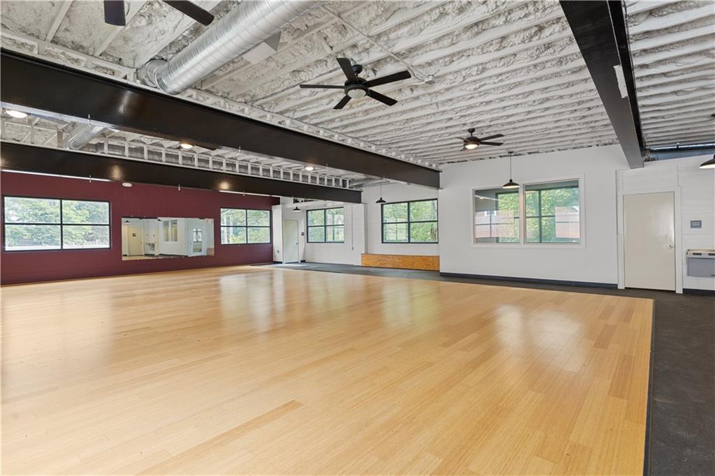 1913 Fox Chapel Road Pittsburgh, PA 15238 - Photo 20 of 23 Gallery Image 20