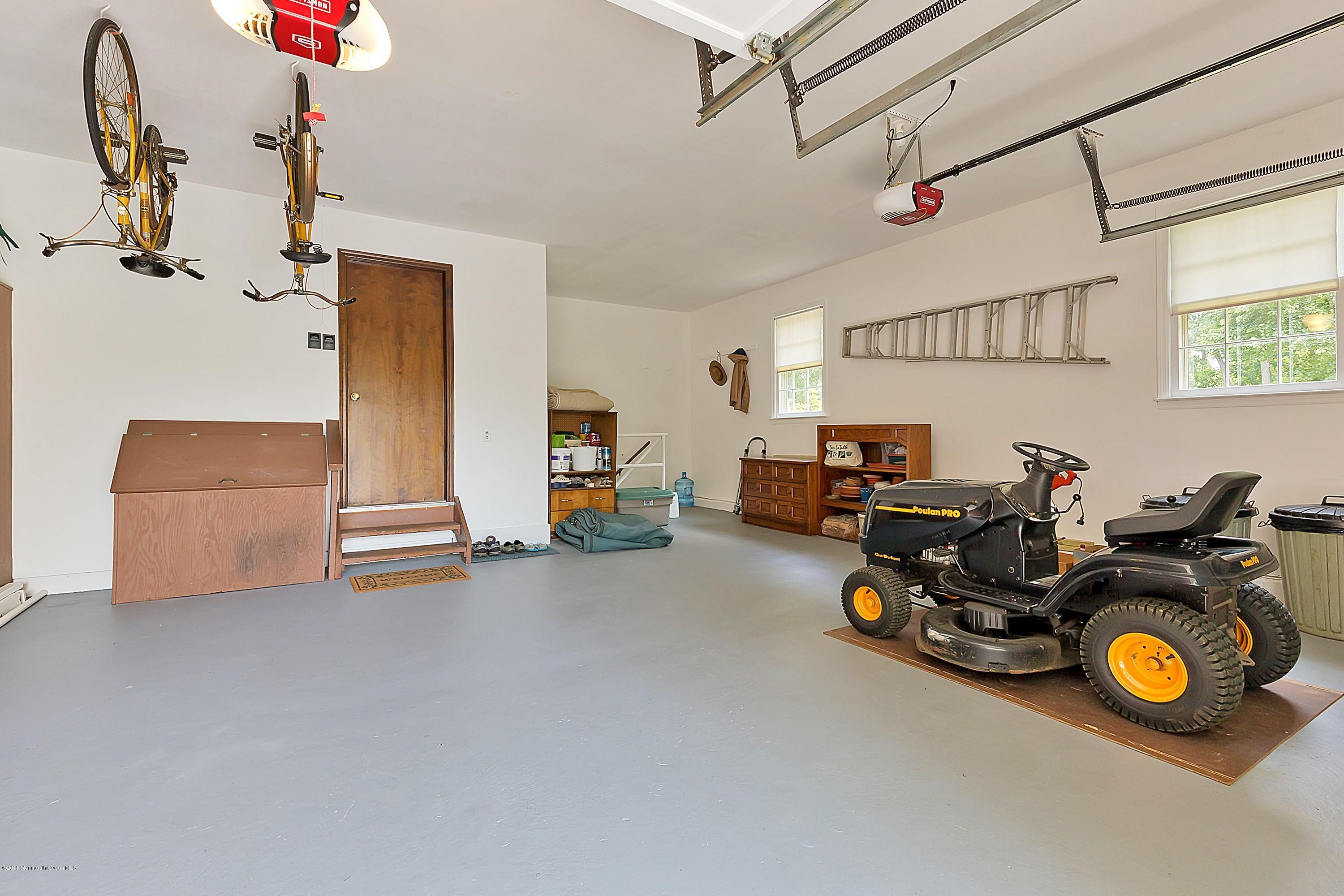 421 Marl Road Colts Neck, NJ 07722 - Photo 35 of 47 036-173733-IMG_2226_3378154