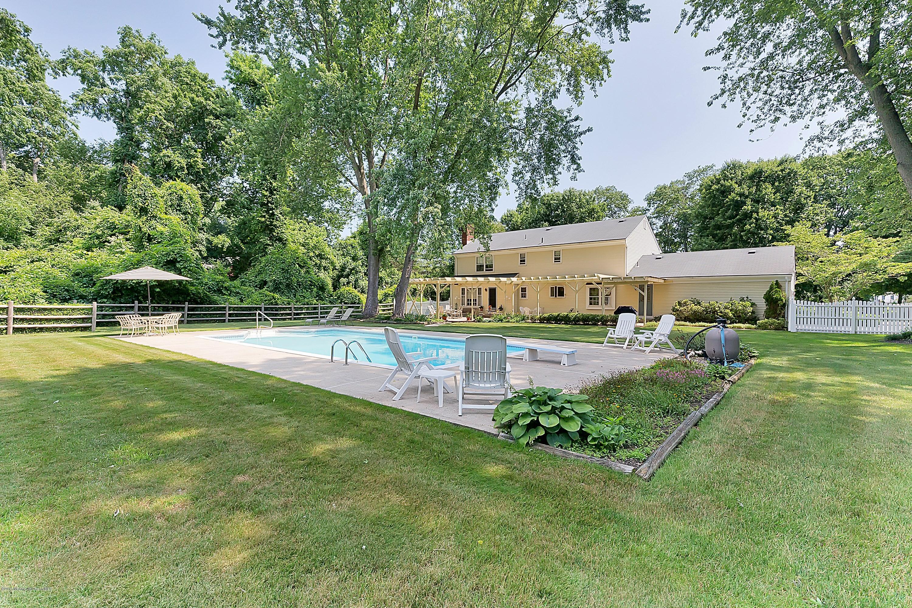 421 Marl Road Colts Neck, NJ 07722 - Photo 45 of 47 048-173733-IMG_2163_3378126
