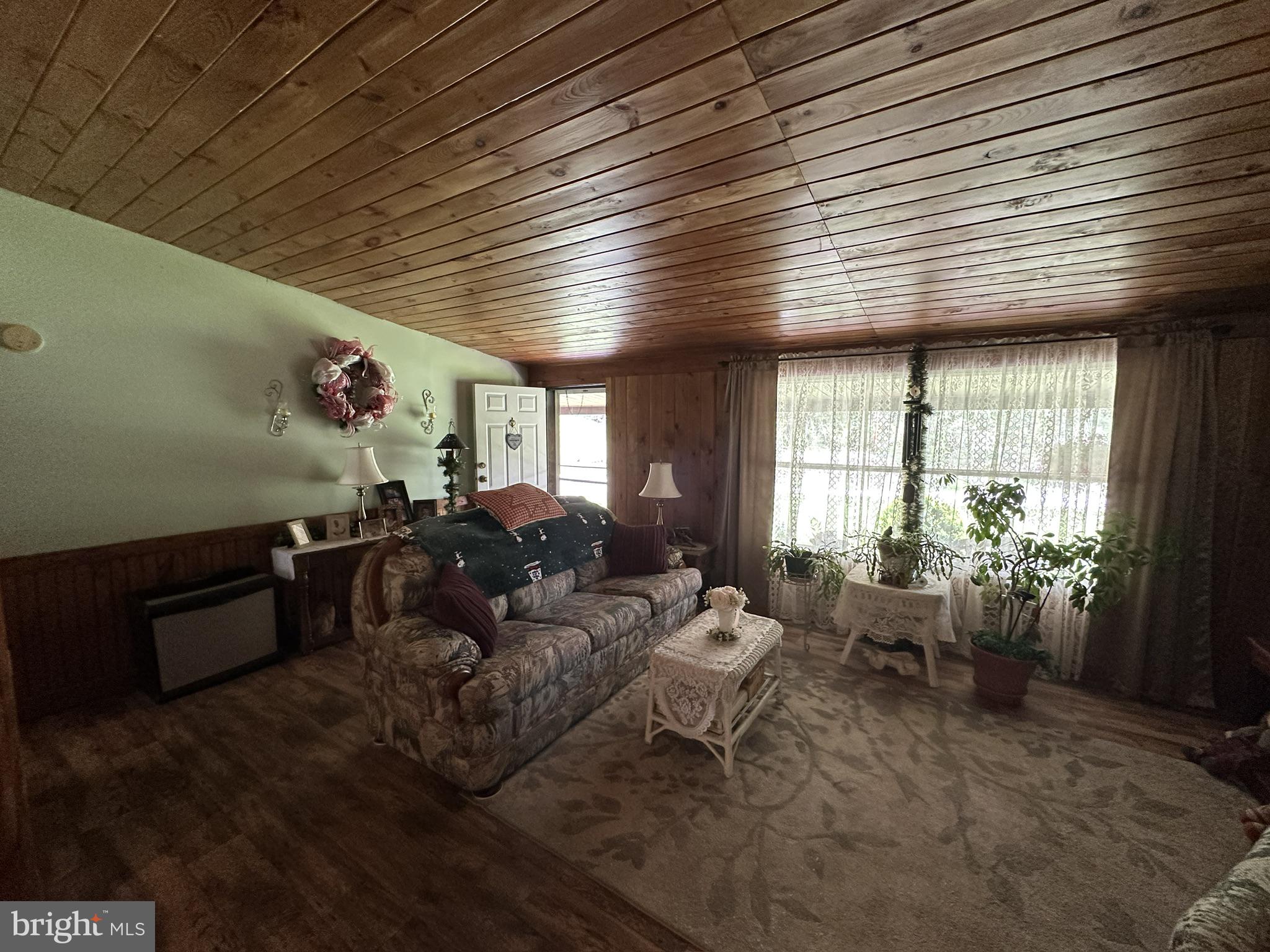 111 Rob Roy Road Bradford, PA 16701 - Photo 27 of 41 Cozy living space with natural light.