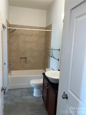 $1,475 | 3269 Noda Boulevard, Charlotte, NC 28205