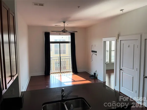 $1,475 | 3269 Noda Boulevard, Charlotte, NC 28205