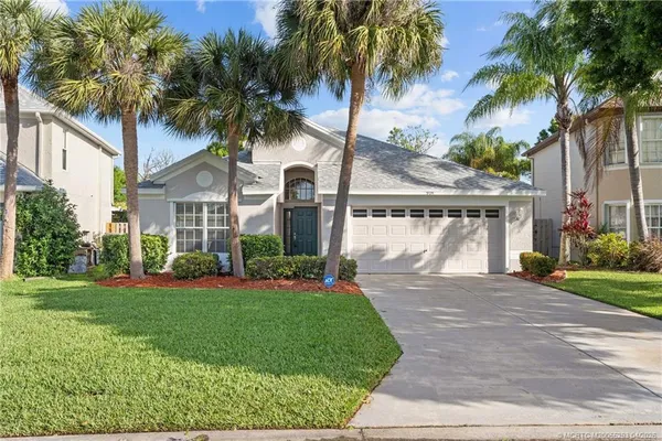 $475,000 | 904 Northwest Waterlily Place, Jensen Beach, FL 34957