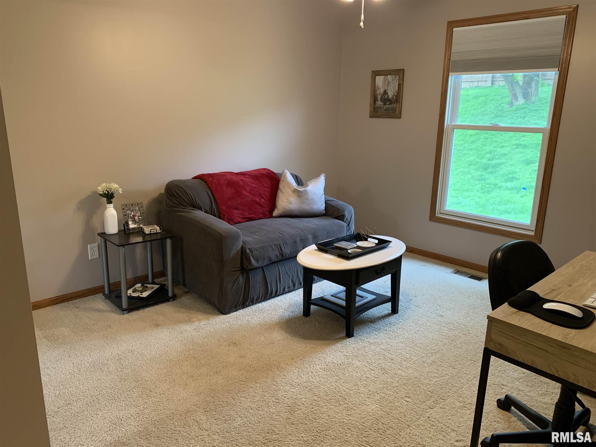 2620 Revo Road Davenport, IA 52806 - Photo 23 of 34 Gallery Image 23