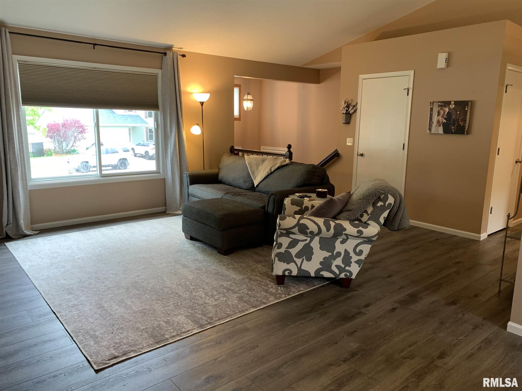 2620 Revo Road Davenport, IA 52806 - Photo 26 of 34 Gallery Image 26
