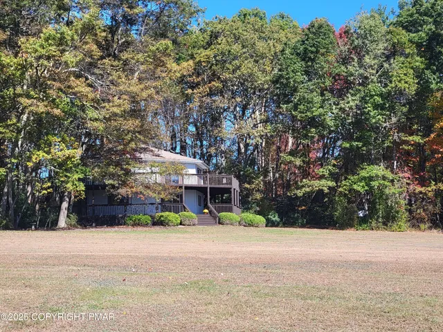 $425,000 | 1670 Erie Court, Effort, PA 18330