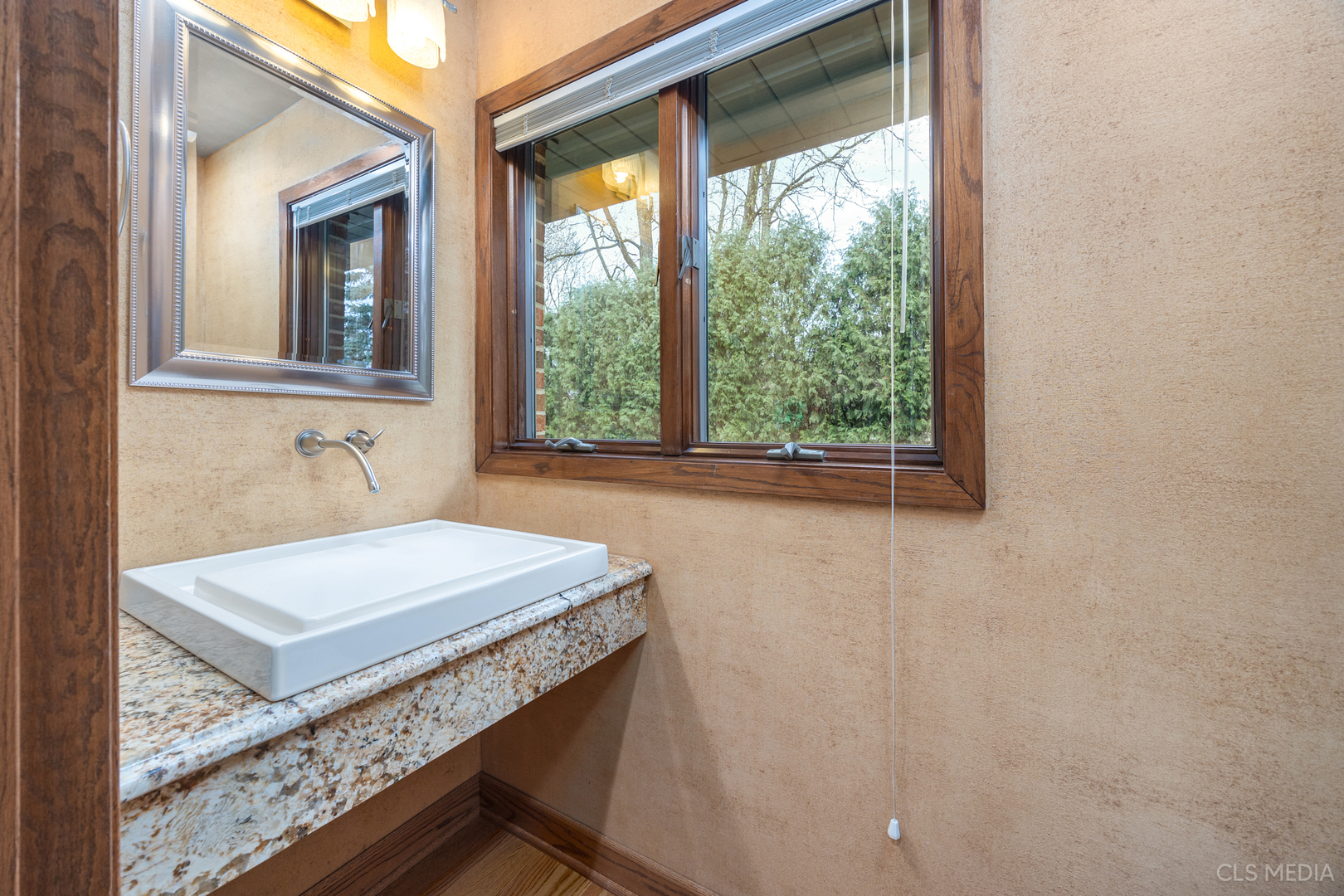 22547 North Ruth Court Kildeer, IL 60047 - Photo 9 of 39 Gallery Image 9