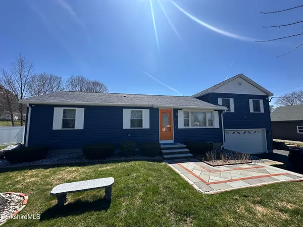 $3,900 | 15 Martin Avenue, Lee, MA 01238