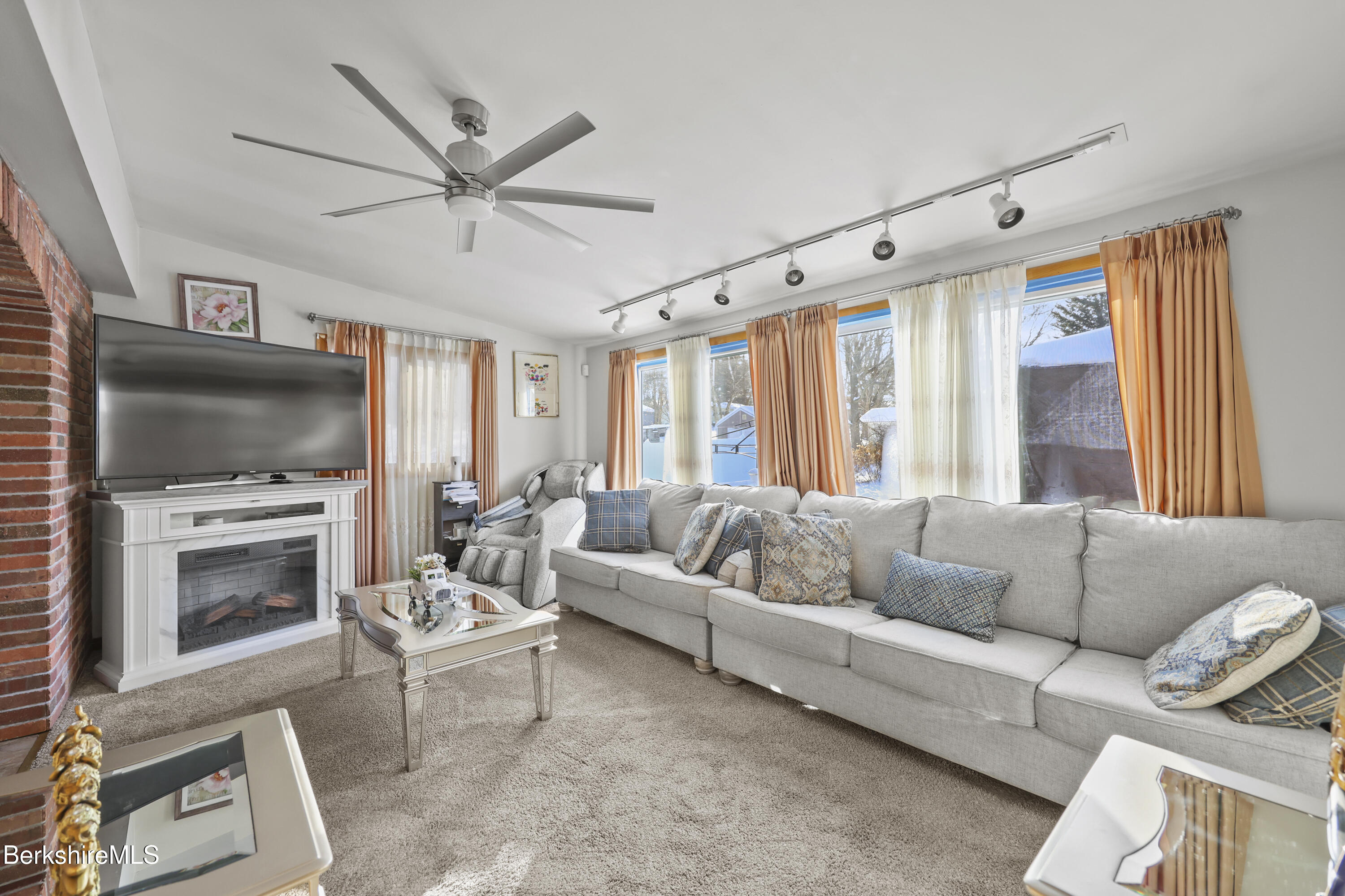 15 Martin Avenue Lee, MA 01238 - Photo 14 of 36 Living Room