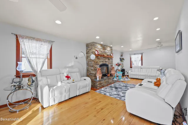 $4,500 | 15 Martin Avenue, Lee, MA 01238