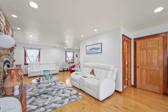 $4,500 | 15 Martin Avenue, Lee, MA 01238