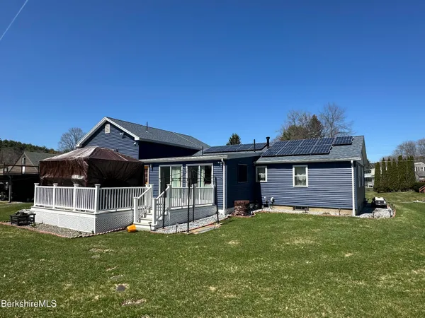 $3,900 | 15 Martin Avenue, Lee, MA 01238