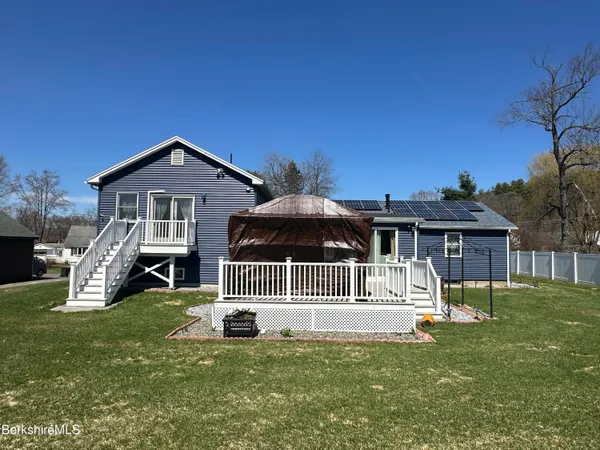 $3,900 | 15 Martin Avenue, Lee, MA 01238