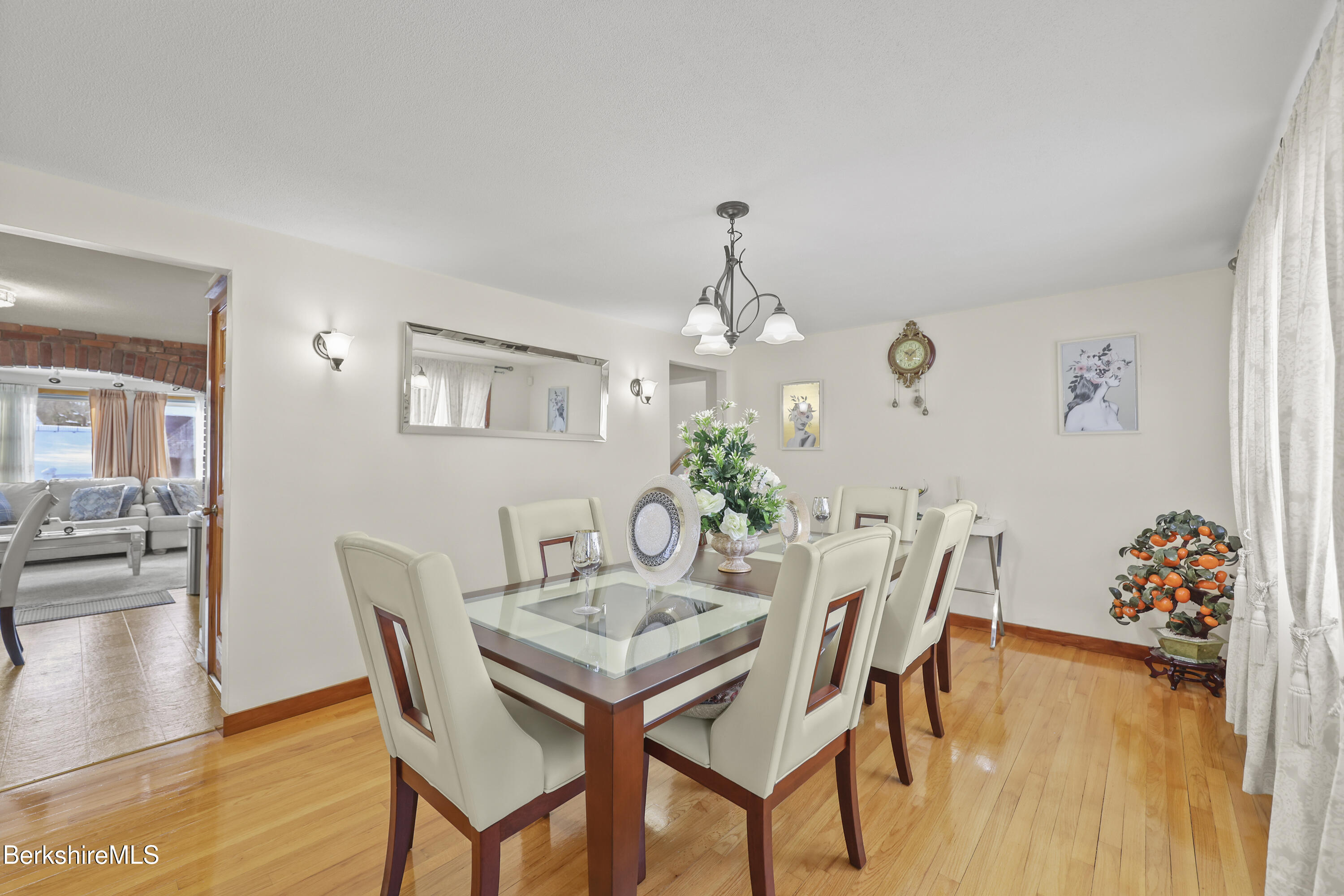 15 Martin Avenue Lee, MA 01238 - Photo 4 of 36 Dining Room