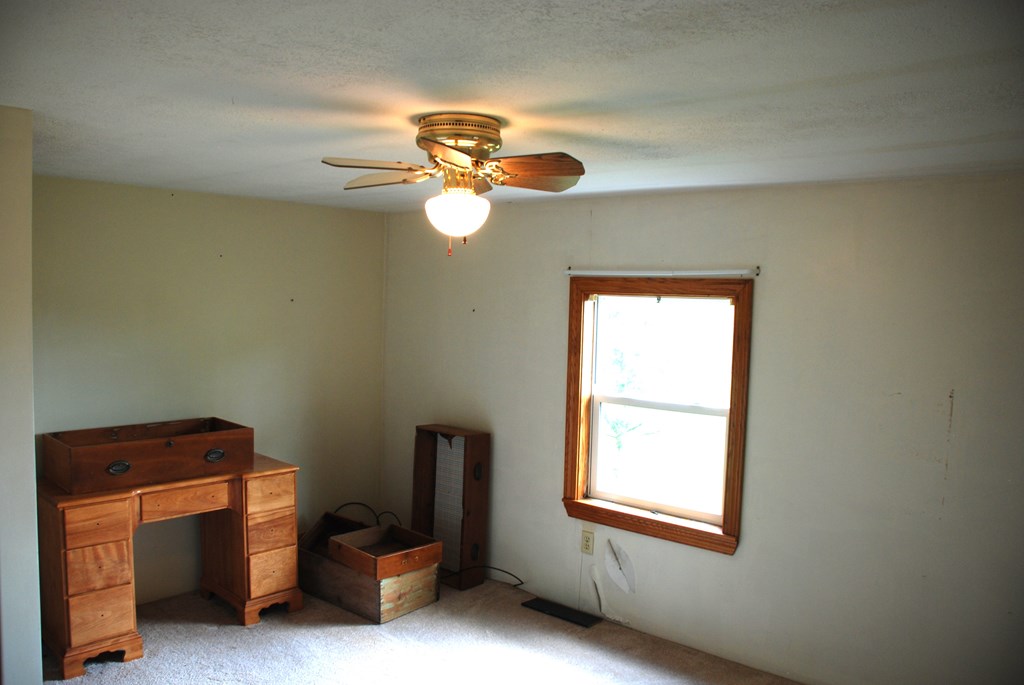 4659 South Mechanicsville Road Clarion, PA 16214 - Photo 23 of 35 a view of workspace with a window