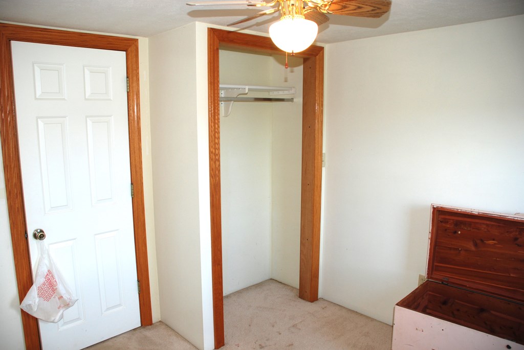 4659 South Mechanicsville Road Clarion, PA 16214 - Photo 26 of 35 a view of an entryway with wooden floor