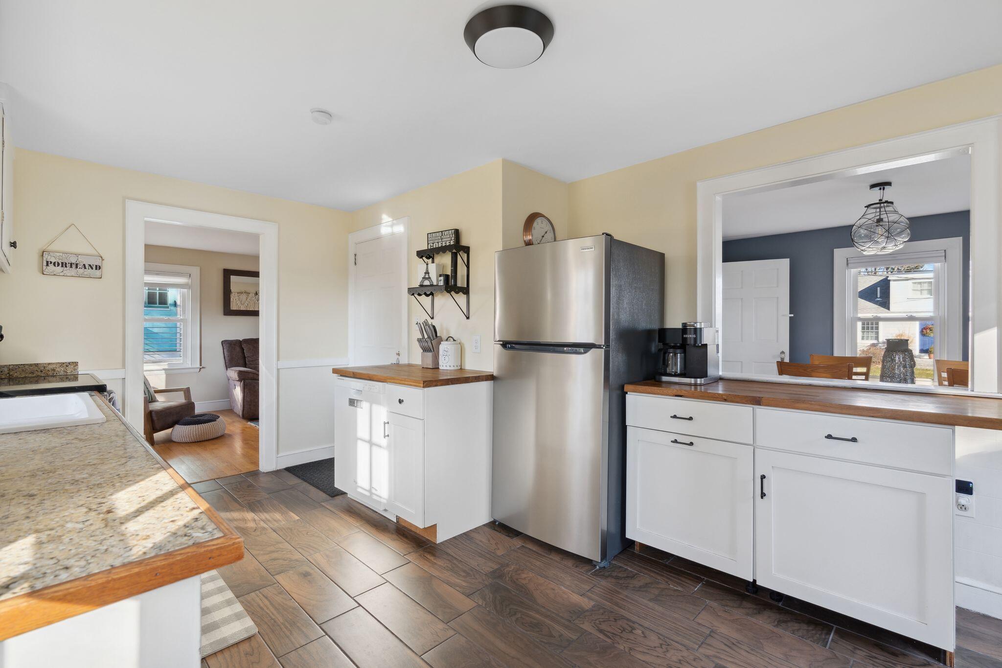 84 Carlyle Road Portland, ME 04103 - Photo 18 of 35 33_DSC06743