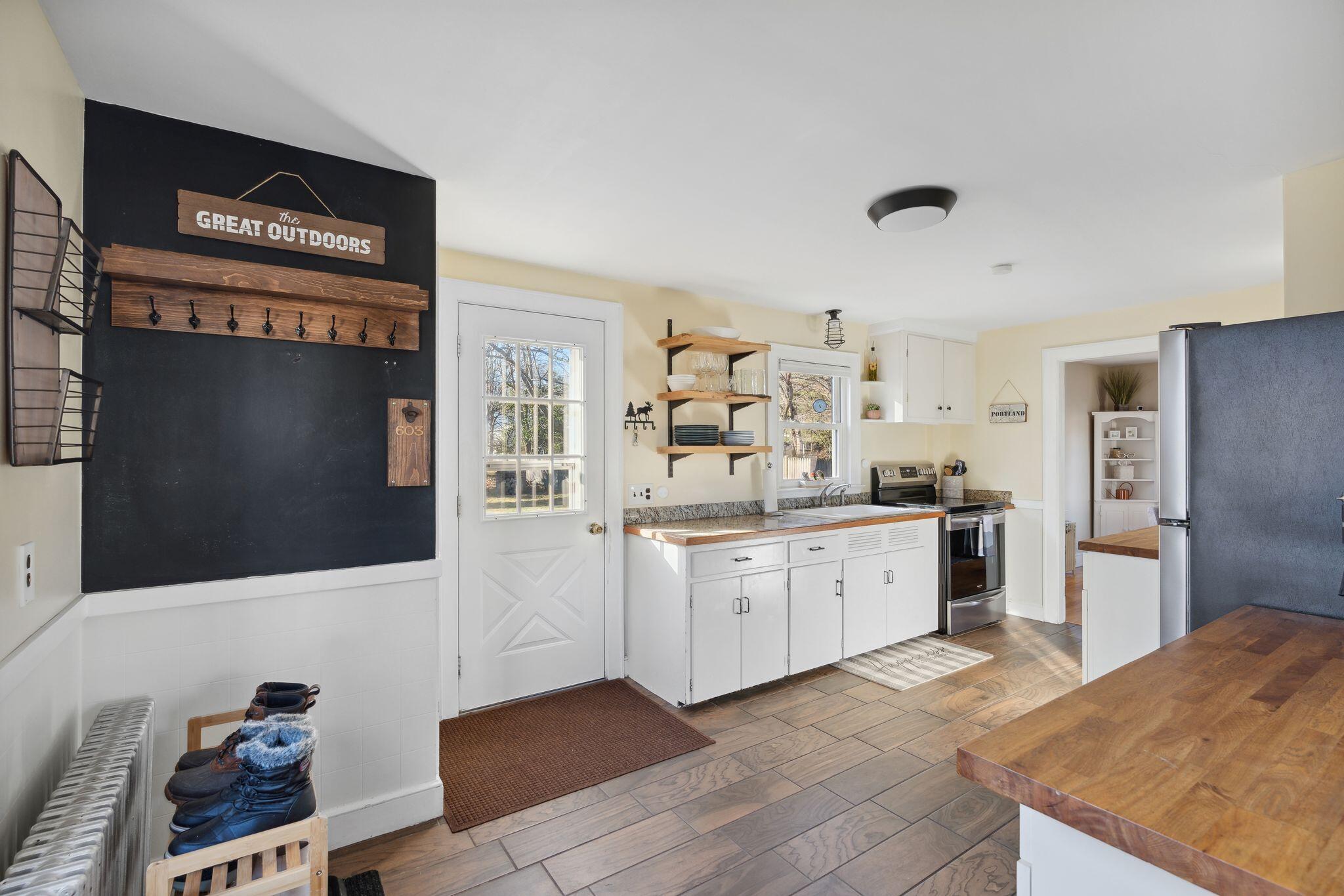 84 Carlyle Road Portland, ME 04103 - Photo 19 of 35 34_DSC06748