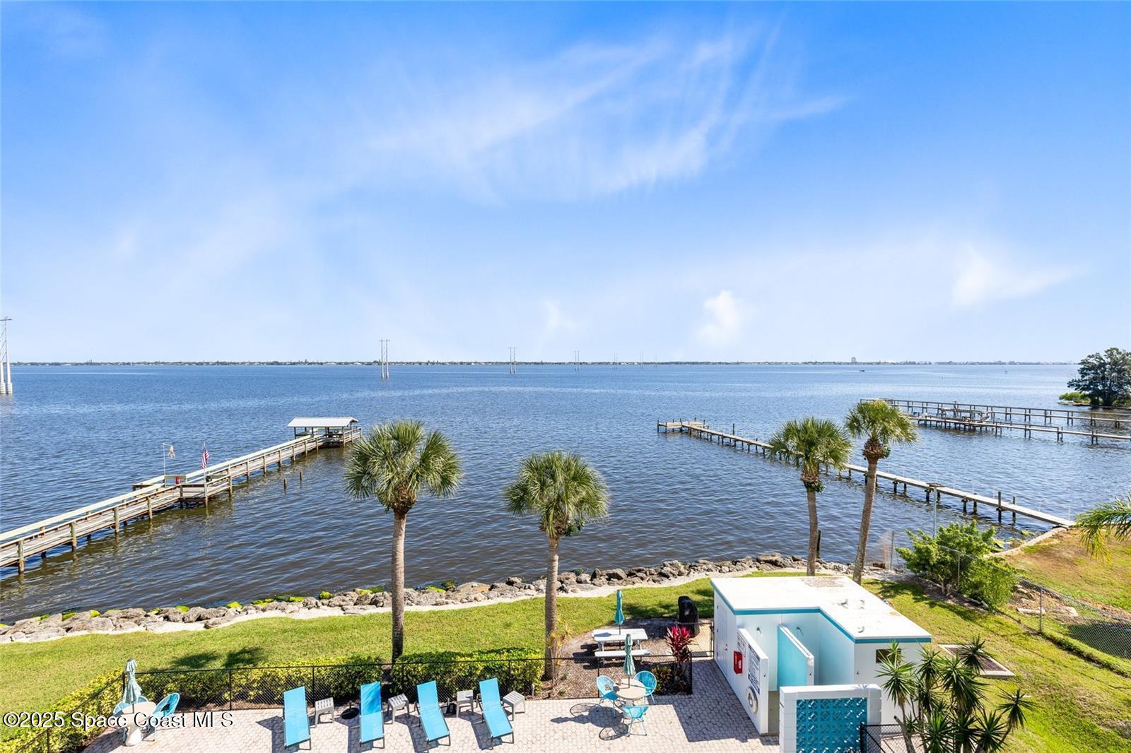 3901 Dixie Highway Northeast, Unit 409 Palm Bay, FL 32905 - Photo 24 of 40 a view of a terrace with chairs