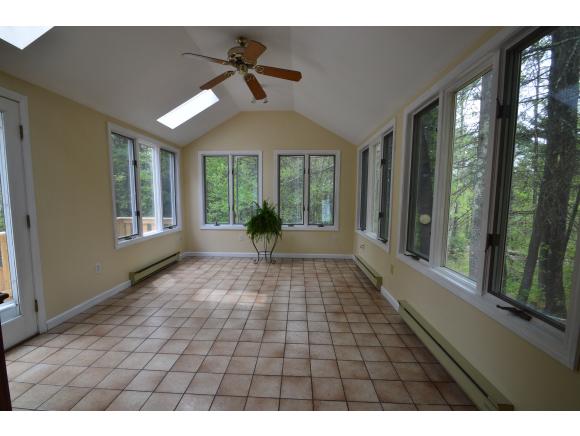 235 High Range Road Londonderry, NH 03053 - Photo 6 of 12
