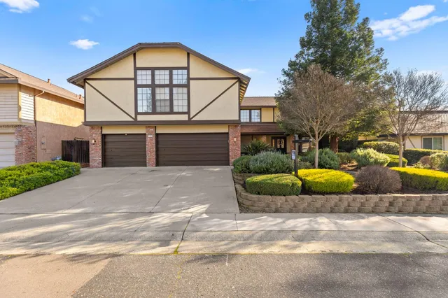 $875,000 | 1369 Sun Tree Drive, Roseville, CA 95661