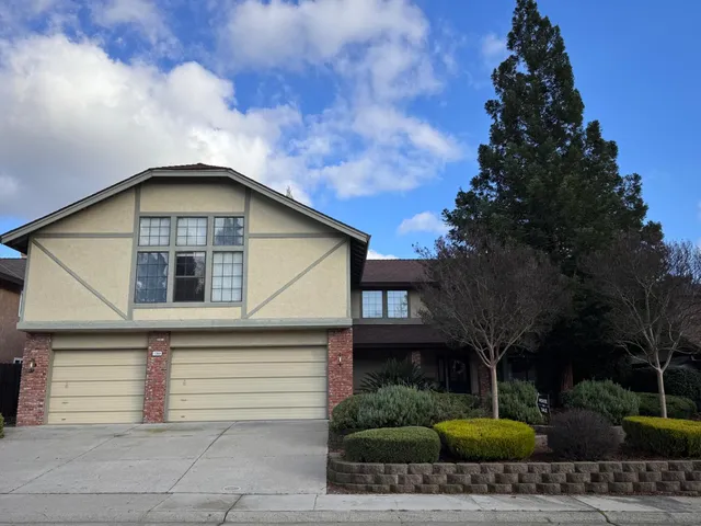 $875,000 | 1369 Sun Tree Drive, Roseville, CA 95661