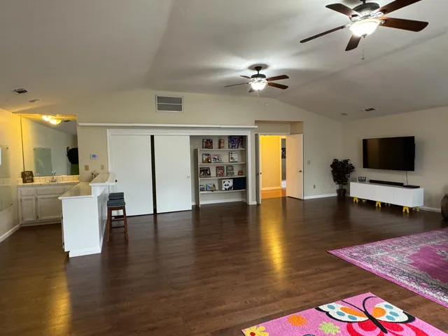 $875,000 | 1369 Sun Tree Drive, Roseville, CA 95661