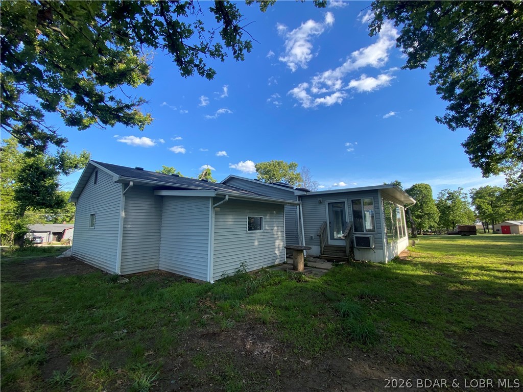 304 Dunwurkin Road Laurie, MO 65037 - Photo 5 of 31