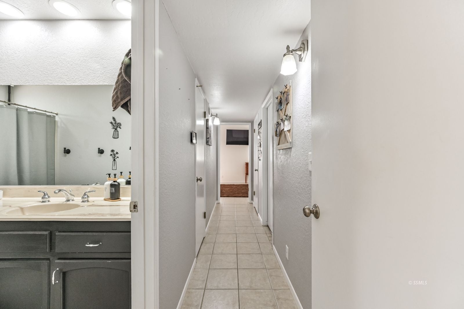 1089 Amie Court Ridgecrest, CA 93555 - Photo 16 of 43 Gallery Image 16