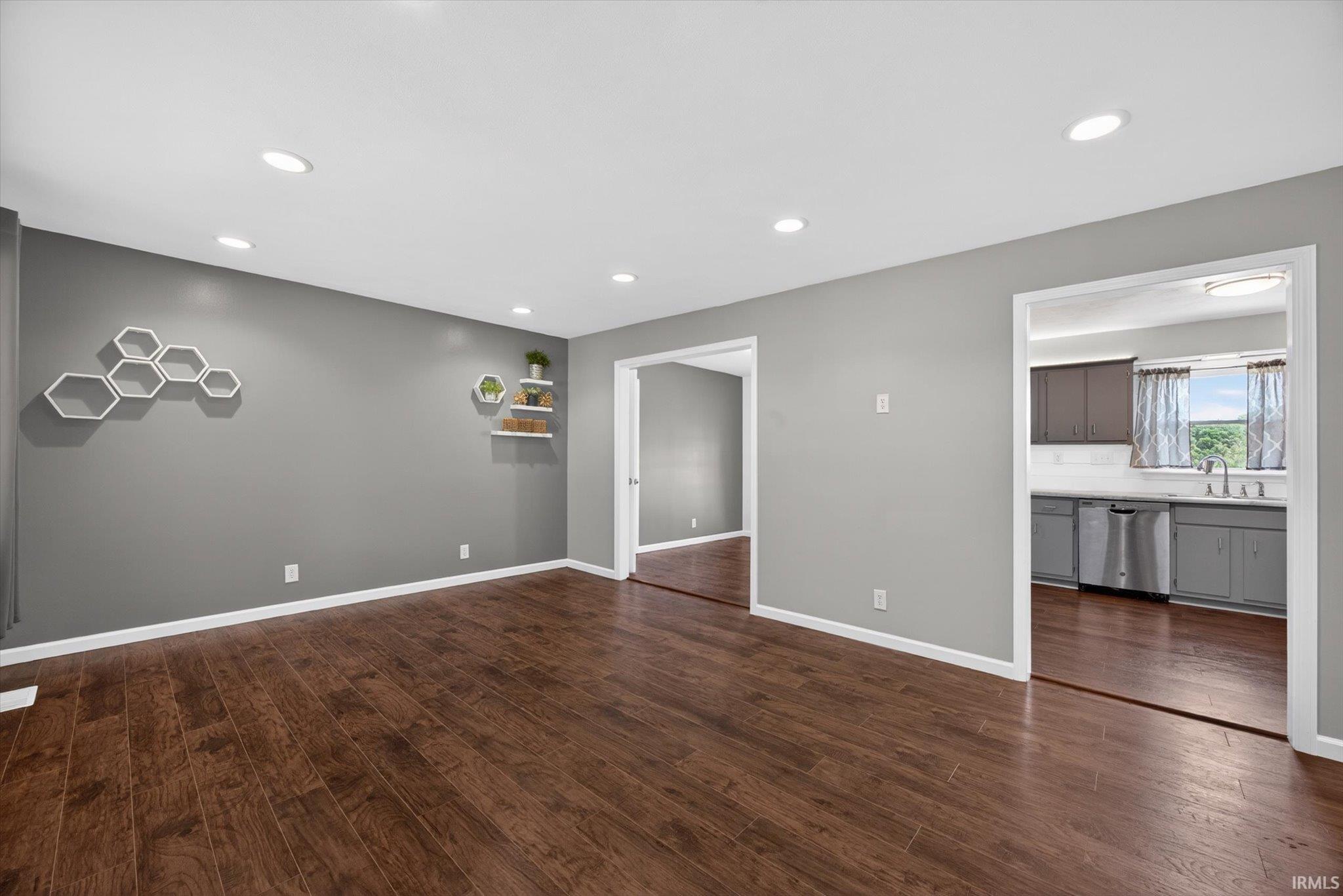 7229 Zikes Road South Bloomington, IN 47401 - Photo 14 of 33 Gallery Image 14