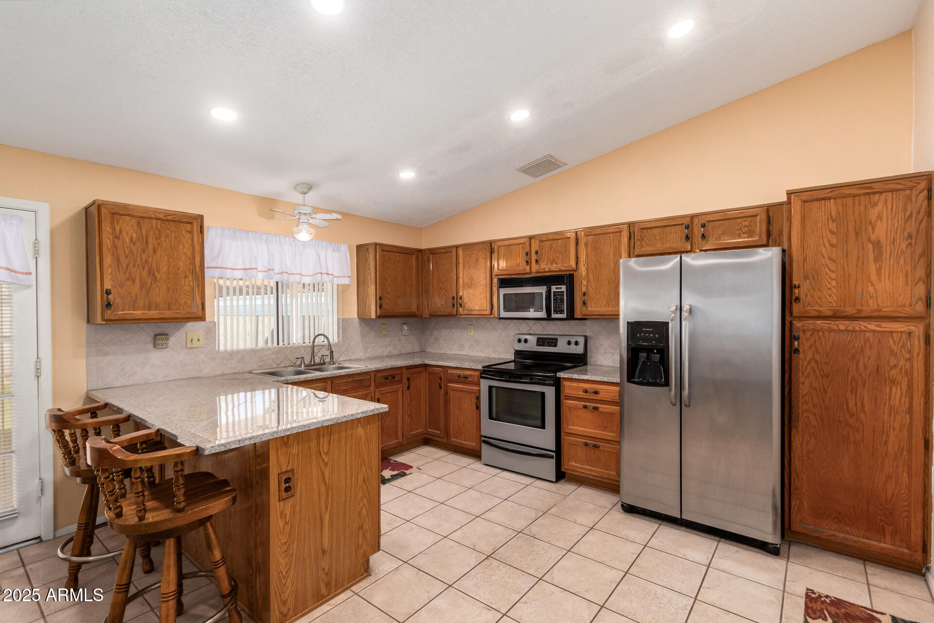 17437 North 41st Drive Glendale, AZ 85308 - Photo 7 of 27 12 - 41st