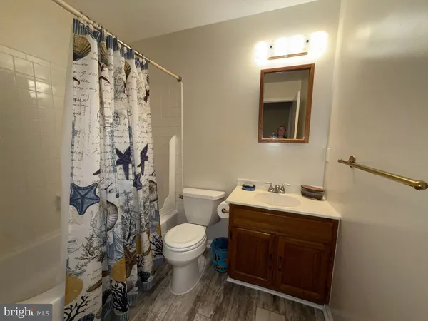$649,000 | 1311 East Holly Avenue, Sterling, VA 20164