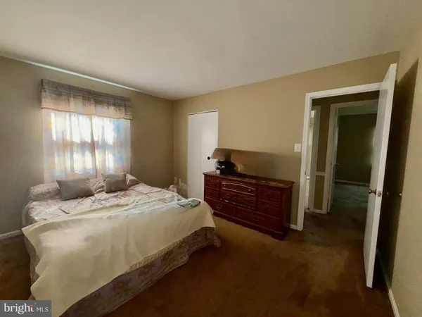 $649,000 | 1311 East Holly Avenue, Sterling, VA 20164