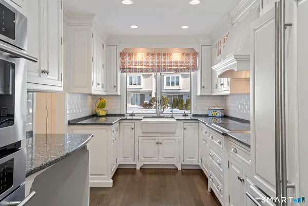 $825,000 | 25 Sunset Road, Unit 7, Old Saybrook, CT 06475