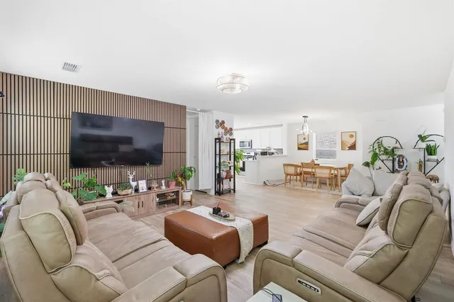 $309,900 | 14012 Danesdale Drive, Pilot Point, TX 76258