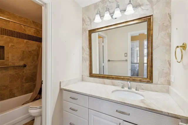 $430,000 | 600 Quick Silver Drive, DeSoto, TX 75115