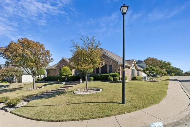 $430,000 | 600 Quick Silver Drive, DeSoto, TX 75115