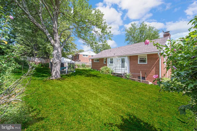 $3,000 | 10502 Glenhaven Drive, Silver Spring, MD 20902