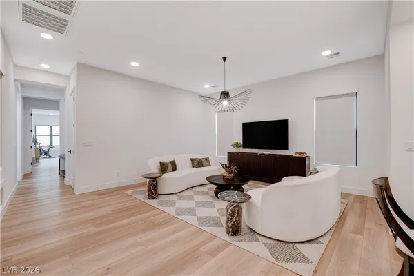 $8,500 | 779 Willits Street, Las Vegas, NV 89138