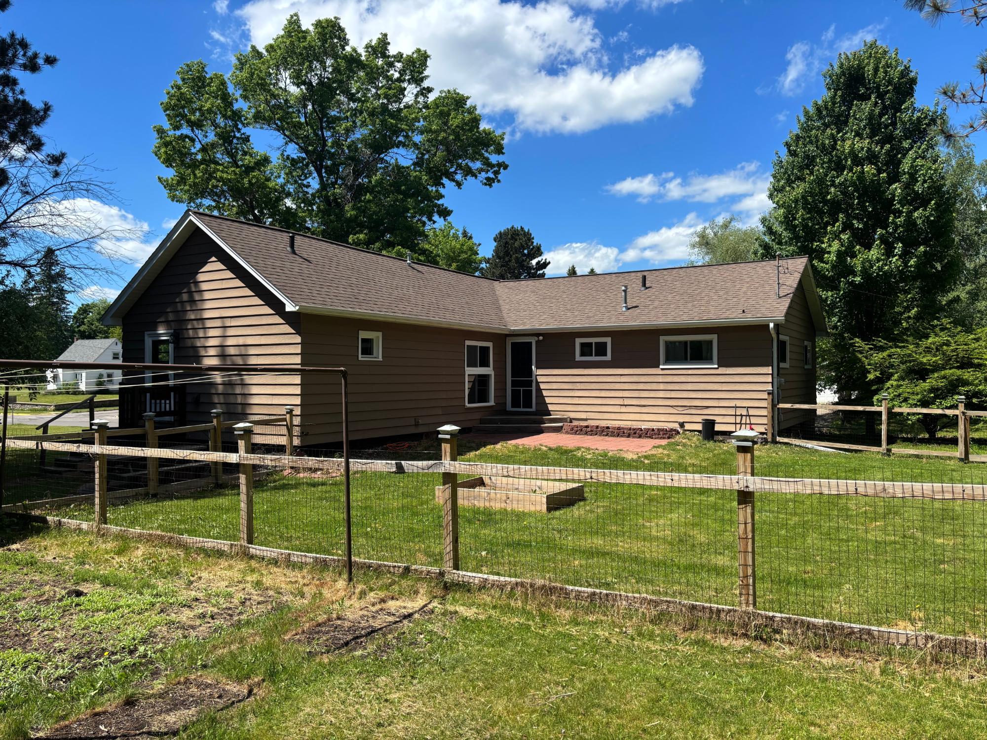 218 Johnson Street Rhinelander, WI 54501 - Photo 3 of 43 Gallery Image 3