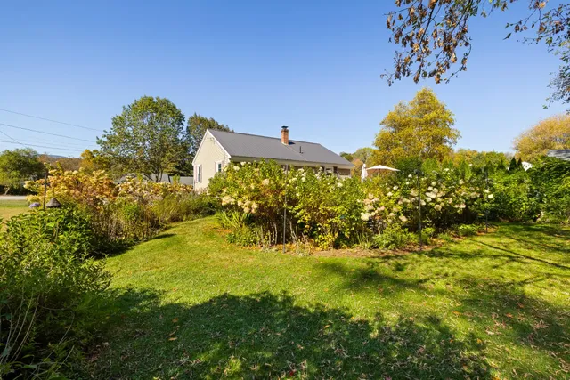 $399,500 | 17 Alderwood Court, Claremont, NH 03743