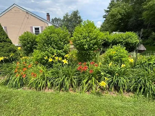 $399,500 | 17 Alderwood Court, Claremont, NH 03743