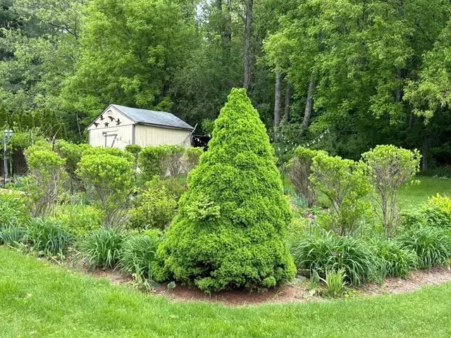 $399,500 | 17 Alderwood Court, Claremont, NH 03743