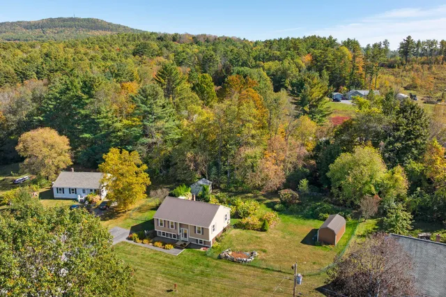 $399,500 | 17 Alderwood Court, Claremont, NH 03743