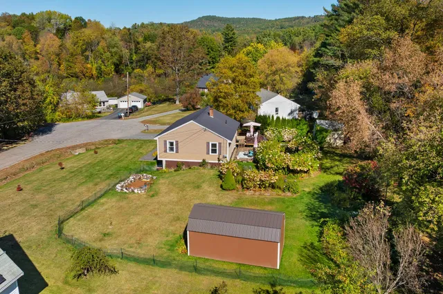 $399,500 | 17 Alderwood Court, Claremont, NH 03743