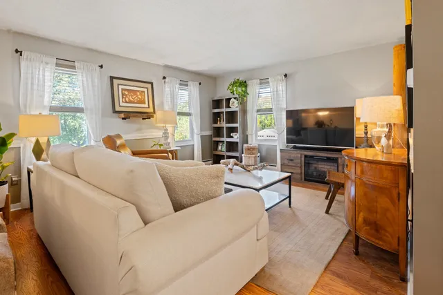 $399,500 | 17 Alderwood Court, Claremont, NH 03743