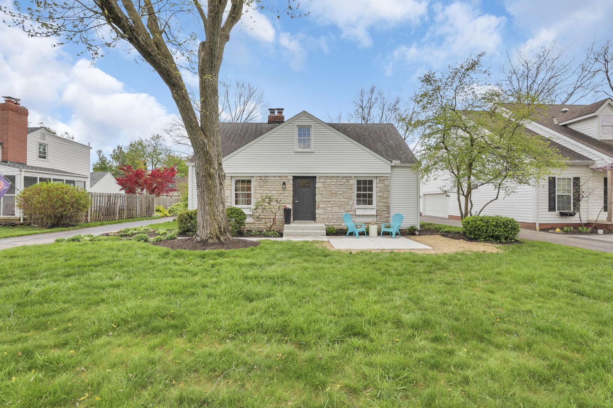 2203 Ridgeview Road Columbus, OH 43221 - Photo 48 of 60 Front of house