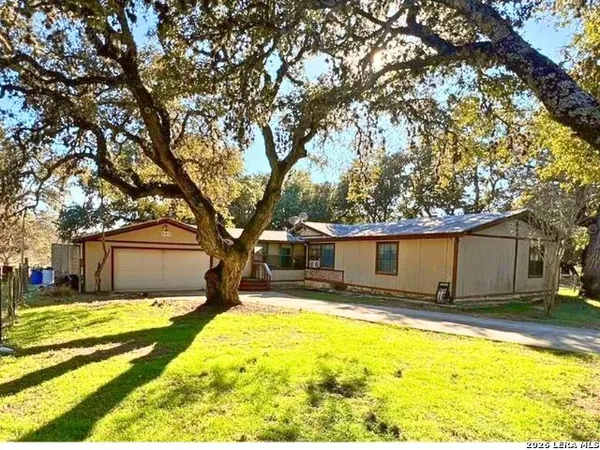 $250,000 | 8790 Whartons Dock Road, Bandera, TX 78003