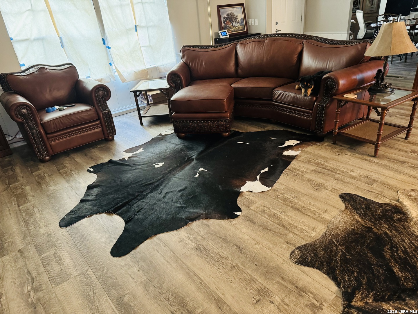 8790 Whartons Dock Road Bandera, TX 78003 - Photo 2 of 12 a living room with furniture