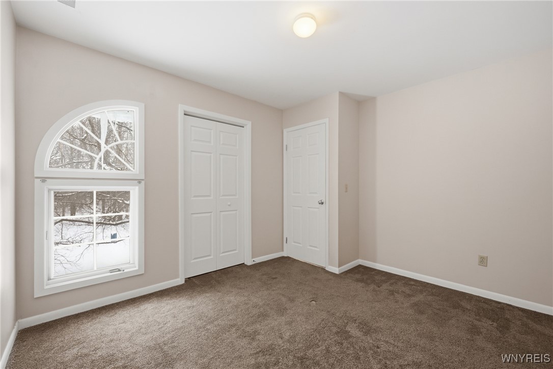 1075 Youngs Road, Unit H Amherst, NY 14221 - Photo 34 of 45